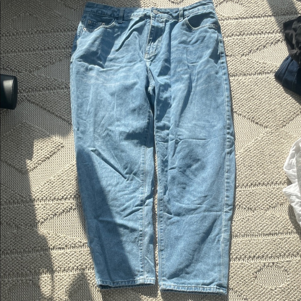 Womens Light Blue Barrel Jeans